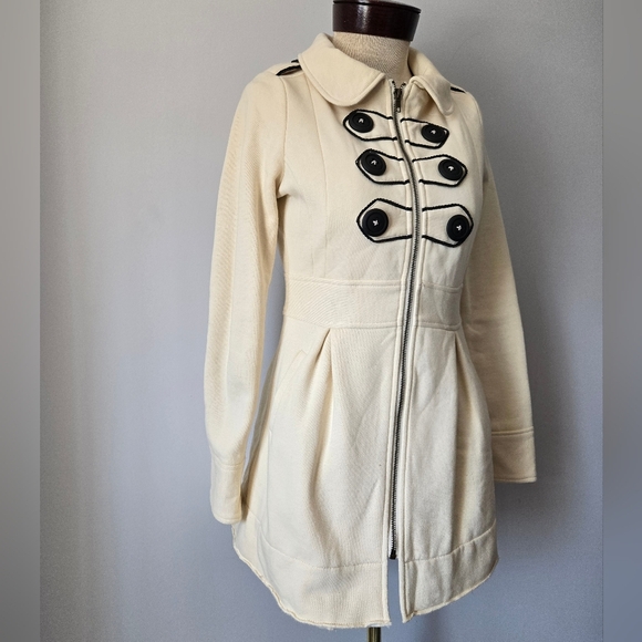 Knitted Dove -Anthropologie Cream Cotton Sweater Jacket, Oversized Buttons. Sm - Picture 2 of 14